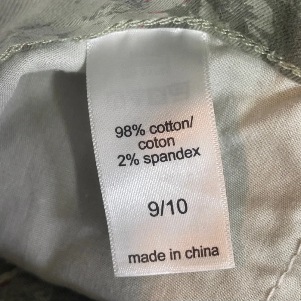 Maurices Floral Camouflaged 3” Shorts 10